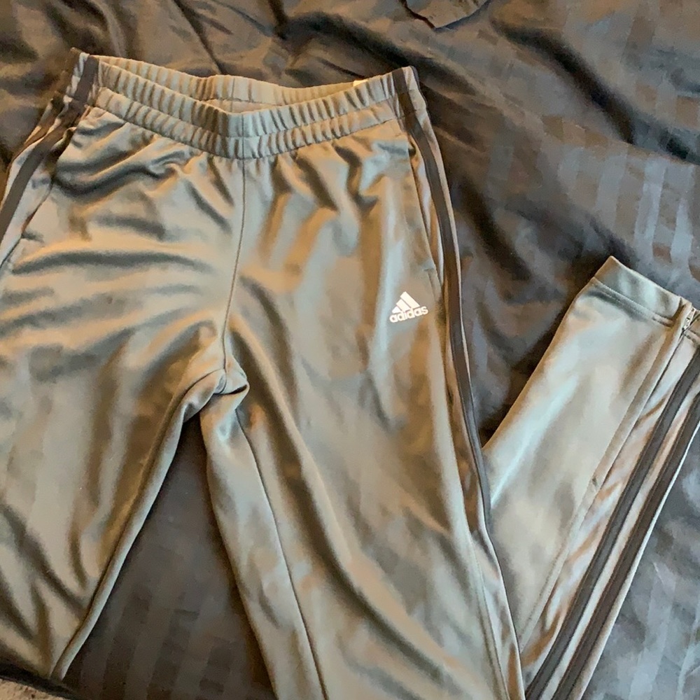 Adidas joggers